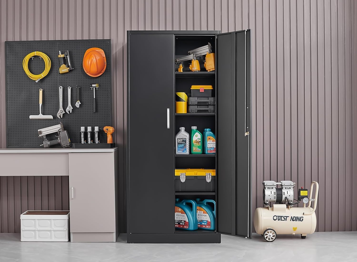 調節可能な棚付き金属製収納キャビネット ドアと棚付きの黒いガ - Commercial Kitchen Organization のレビューと価格